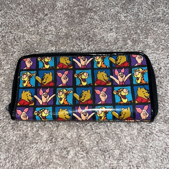 Disney Handbags - 🎄winnie the Pooh wallet